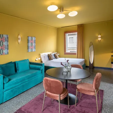 Daplace - Acquadela Apartment *