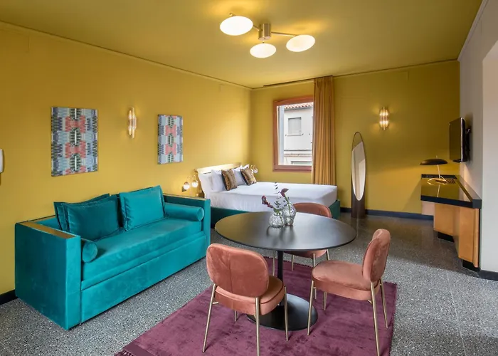 Daplace - Acquadela Apartment *